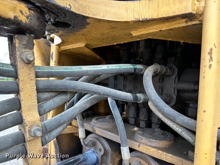 image for item NR9878 New Holland  575D backhoe