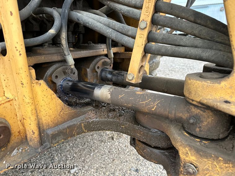 image for item NR9878 New Holland  575D backhoe