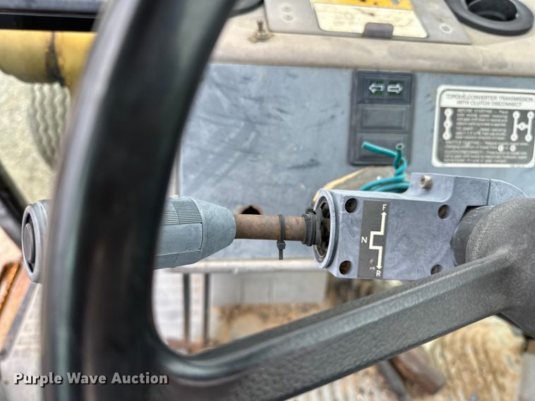 image for item NR9878 New Holland  575D backhoe