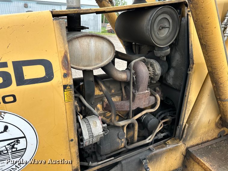 image for item NR9878 New Holland  575D backhoe