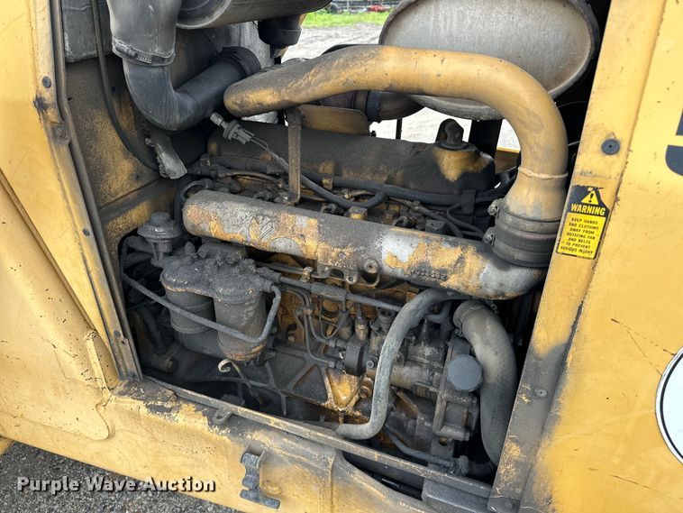 image for item NR9878 New Holland  575D backhoe