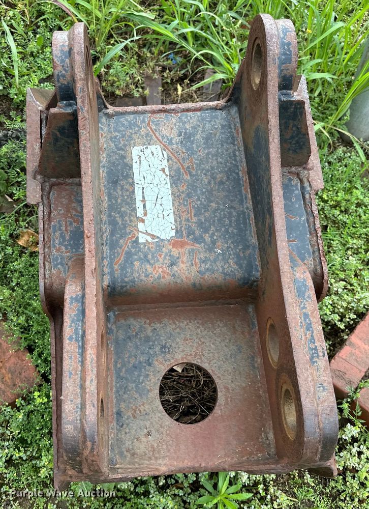 image for item NR9878 New Holland  575D backhoe