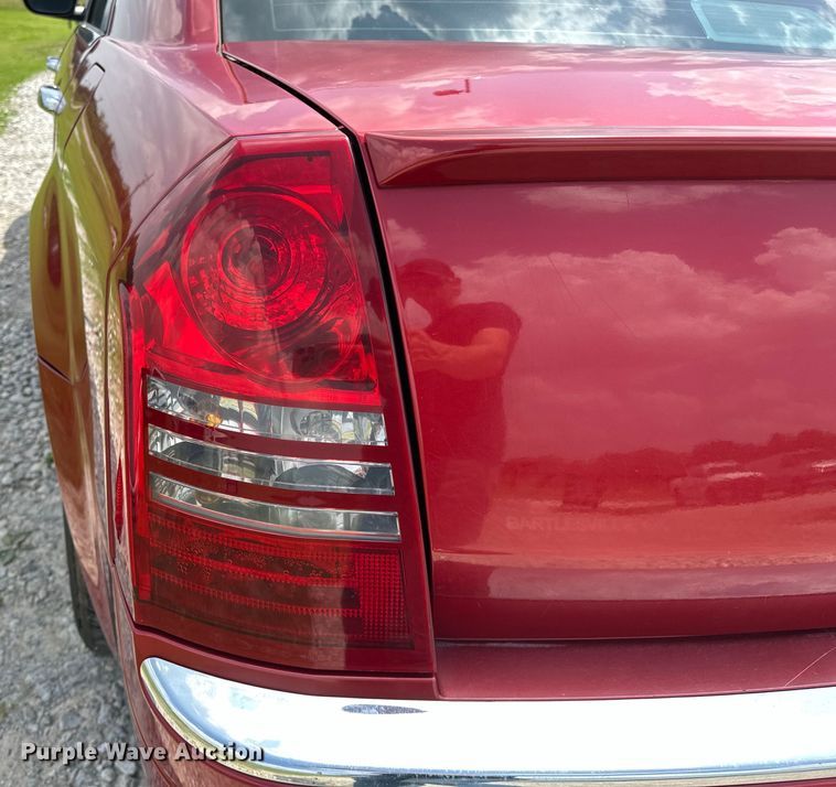 image for item NR9879 2006 Chrysler  300C 