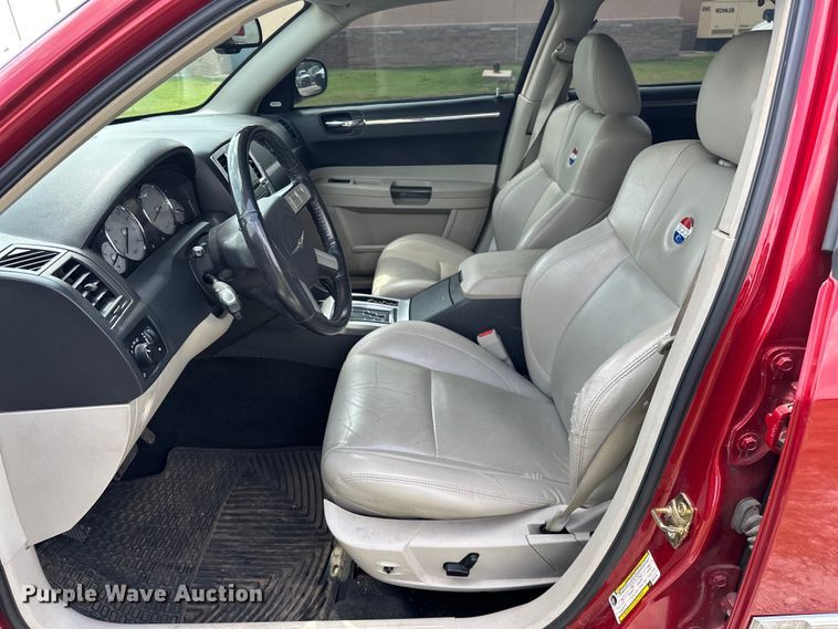 image for item NR9879 2006 Chrysler  300C 