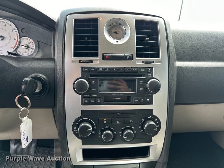 image for item NR9879 2006 Chrysler  300C 