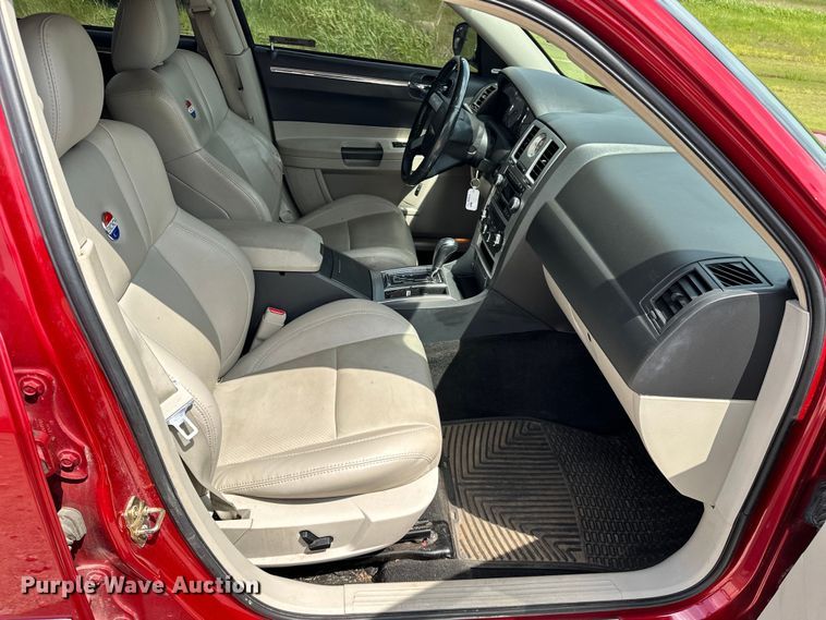 image for item NR9879 2006 Chrysler  300C 