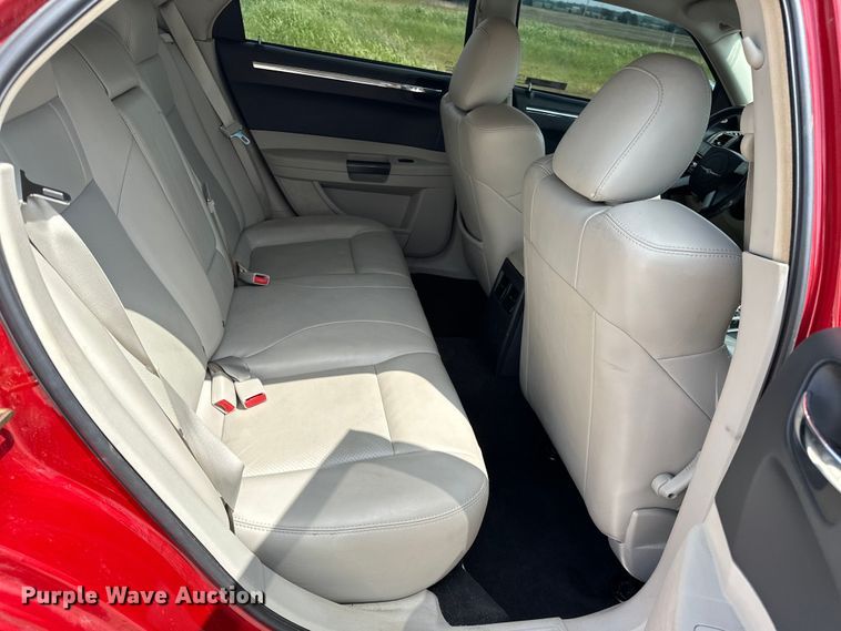 image for item NR9879 2006 Chrysler  300C 