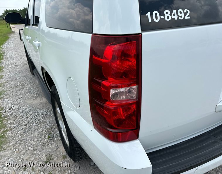 image for item NR9880 2010 Chevrolet  Tahoe  SUV