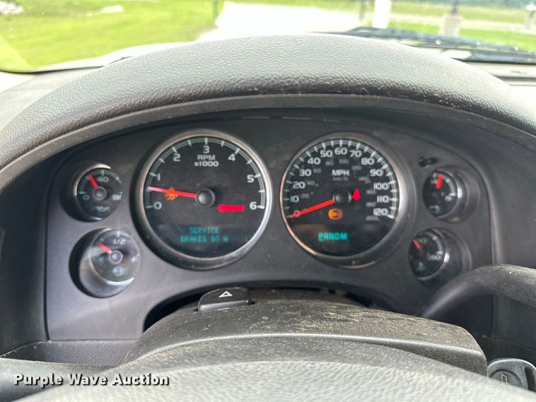 image for item NR9880 2010 Chevrolet  Tahoe  SUV