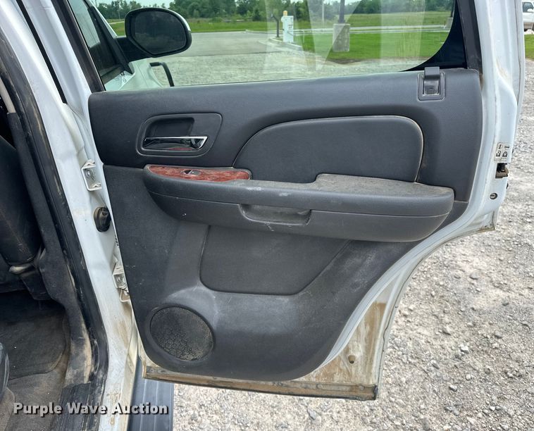 image for item NR9880 2010 Chevrolet  Tahoe  SUV