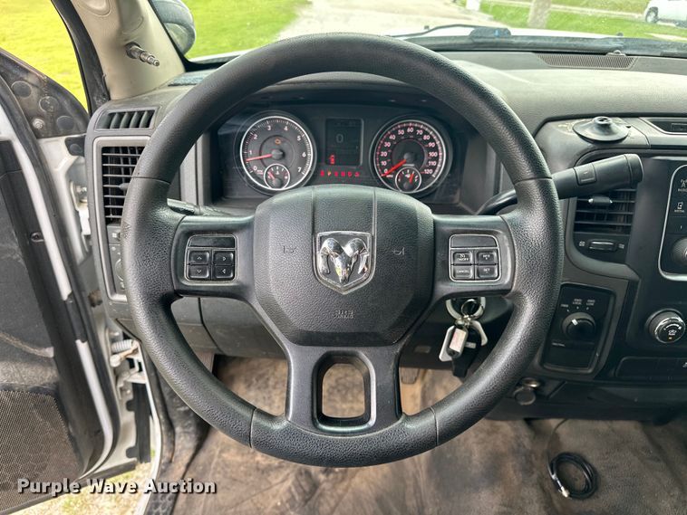 image for item NR9881 2013 Dodge  Ram 1500 Crew Cab pickup truck