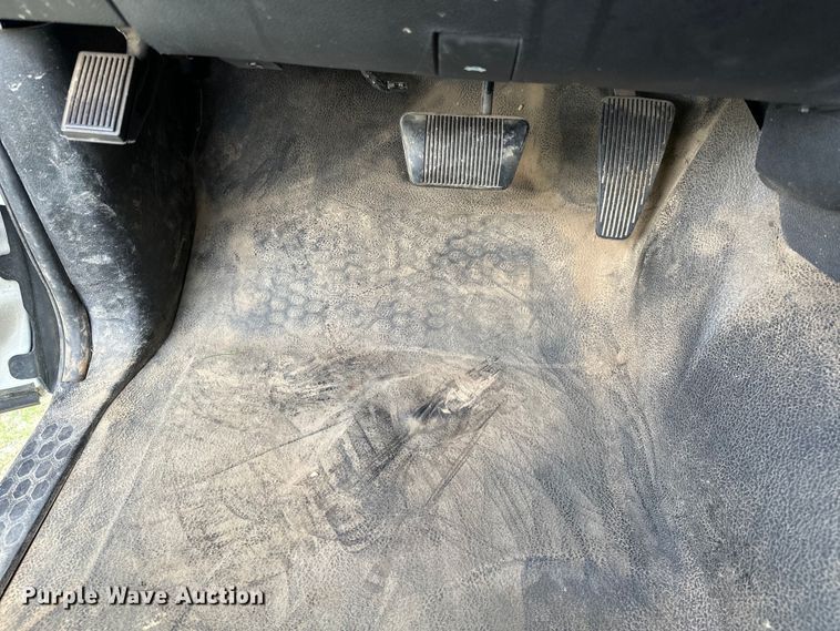 image for item NR9881 2013 Dodge  Ram 1500 Crew Cab pickup truck