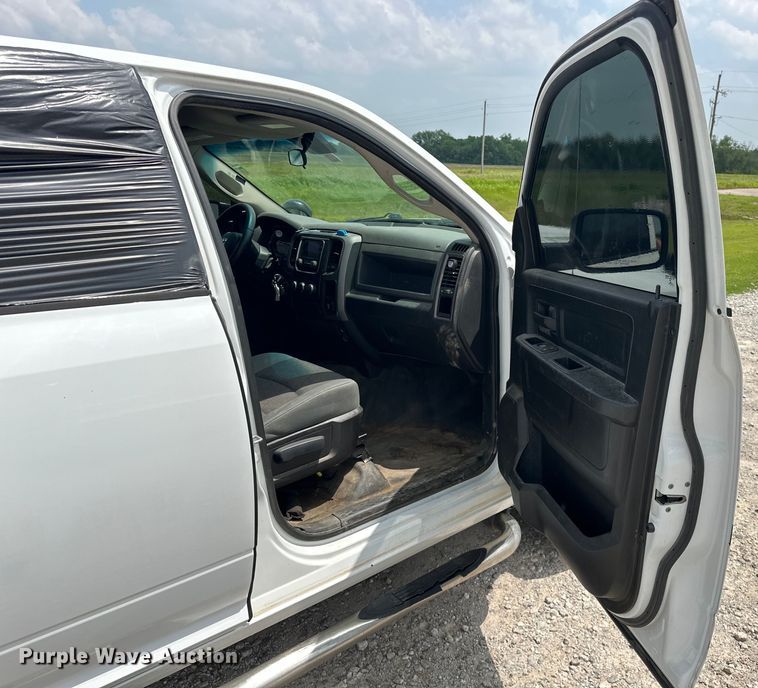 image for item NR9881 2013 Dodge  Ram 1500 Crew Cab pickup truck