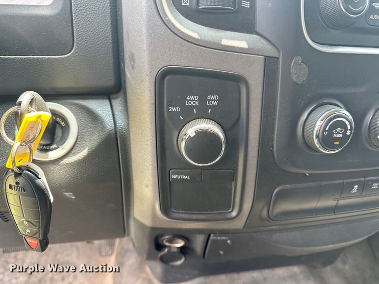 image for item NR9882 2014 Dodge  Ram 1500 Crew Cab pickup truck