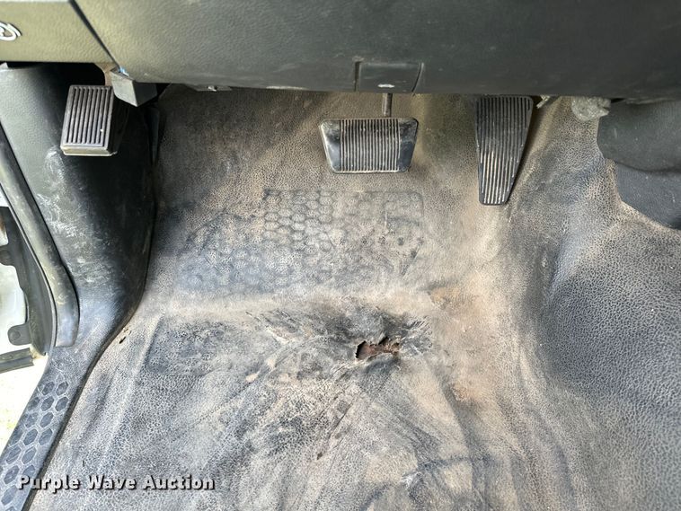 image for item NR9882 2014 Dodge  Ram 1500 Crew Cab pickup truck