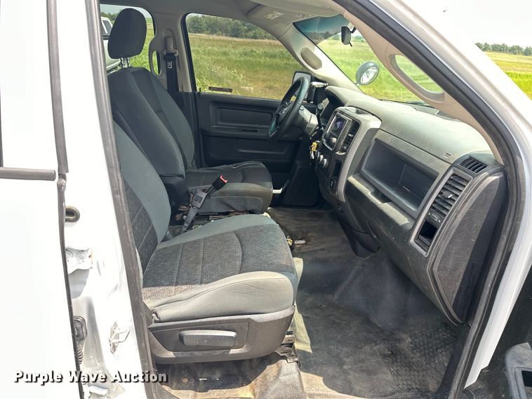 image for item NR9882 2014 Dodge  Ram 1500 Crew Cab pickup truck