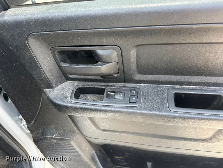 image for item NR9882 2014 Dodge  Ram 1500 Crew Cab pickup truck