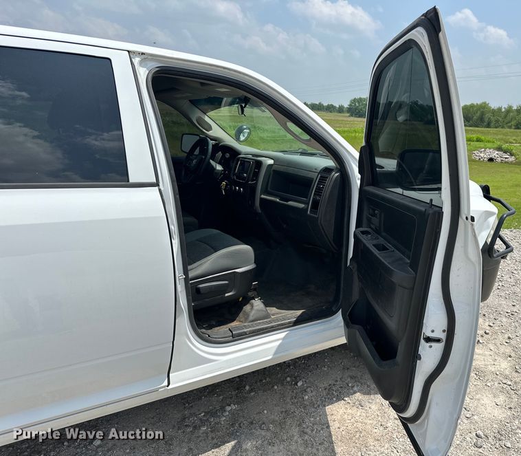 image for item NR9882 2014 Dodge  Ram 1500 Crew Cab pickup truck