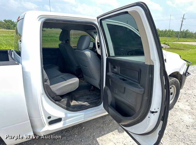 image for item NR9882 2014 Dodge  Ram 1500 Crew Cab pickup truck