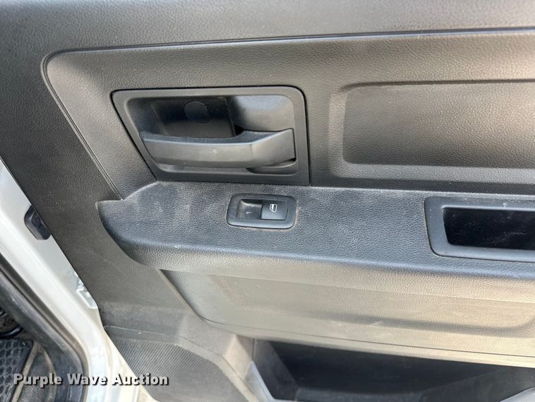 image for item NR9882 2014 Dodge  Ram 1500 Crew Cab pickup truck