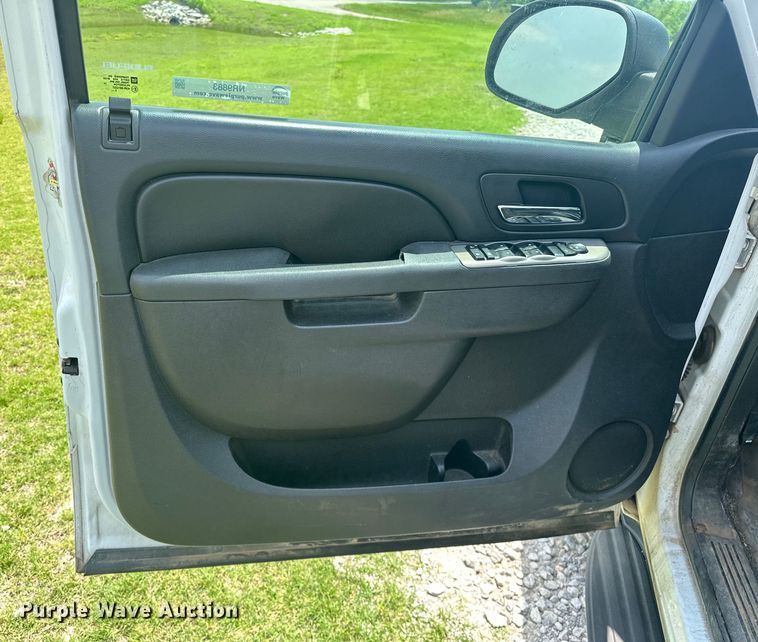 image for item NR9883 2014 Chevrolet  Tahoe Police SUV