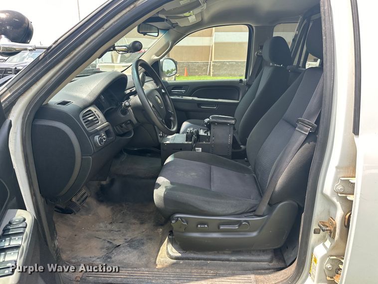 image for item NR9883 2014 Chevrolet  Tahoe Police SUV