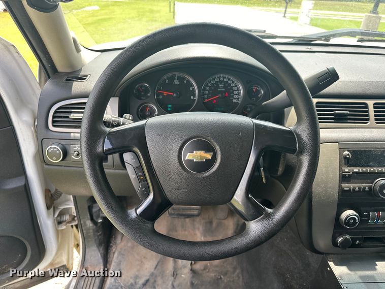 image for item NR9883 2014 Chevrolet  Tahoe Police SUV