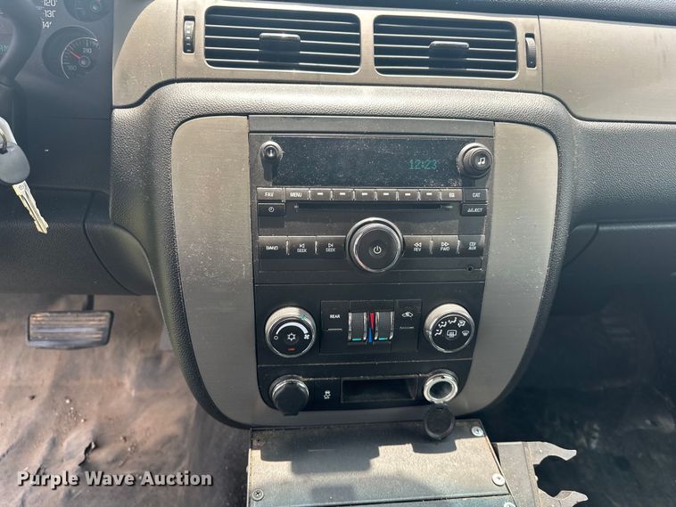 image for item NR9883 2014 Chevrolet  Tahoe Police SUV