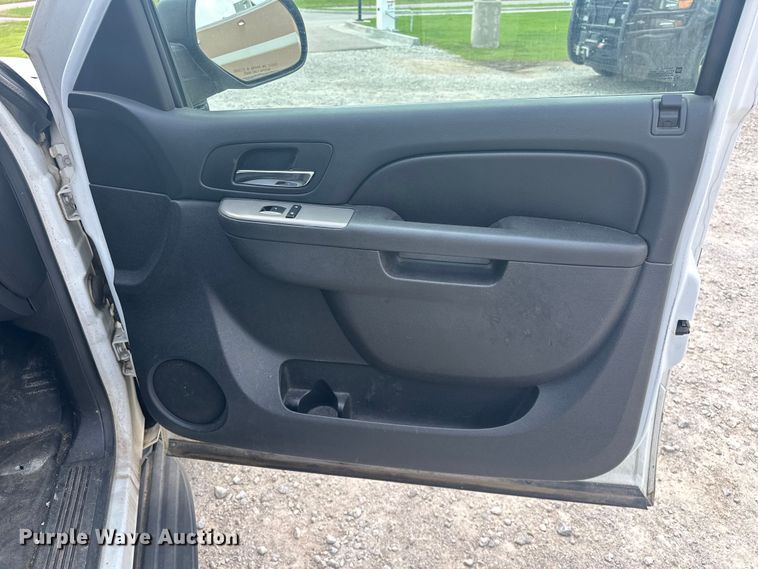 image for item NR9883 2014 Chevrolet  Tahoe Police SUV