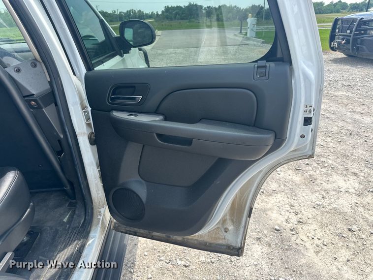 image for item NR9883 2014 Chevrolet  Tahoe Police SUV