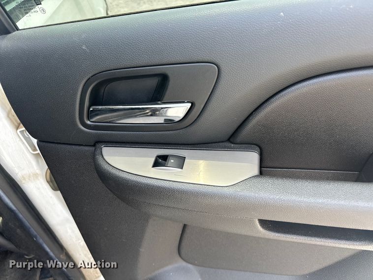 image for item NR9883 2014 Chevrolet  Tahoe Police SUV