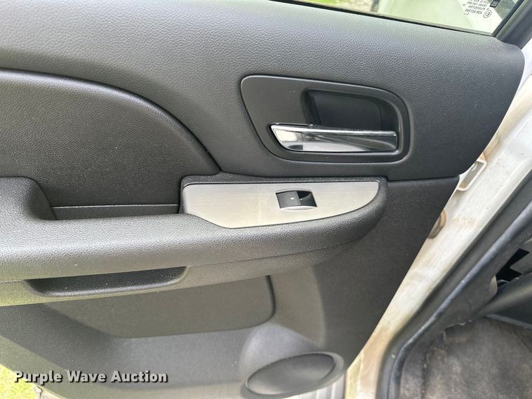 image for item NR9883 2014 Chevrolet  Tahoe Police SUV