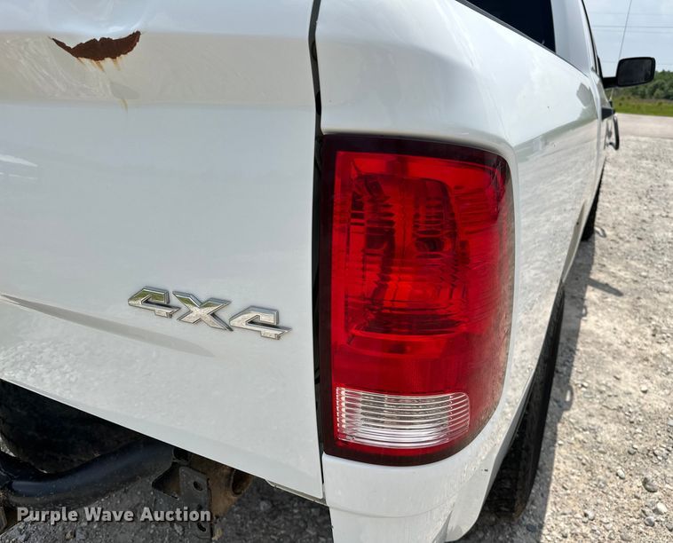 image for item NR9884 2014 Dodge  Ram 1500 Crew Cab pickup truck