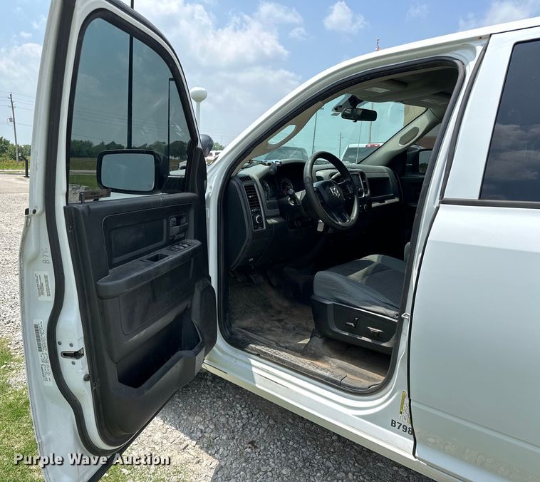 image for item NR9884 2014 Dodge  Ram 1500 Crew Cab pickup truck