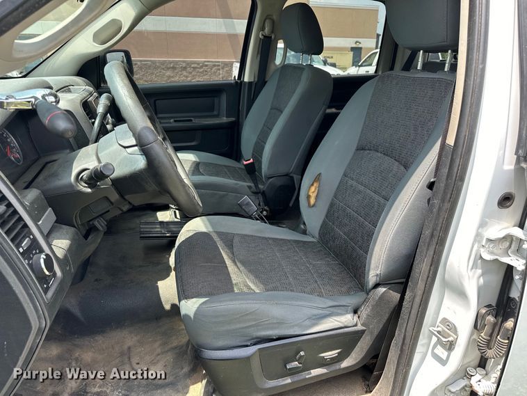 image for item NR9884 2014 Dodge  Ram 1500 Crew Cab pickup truck