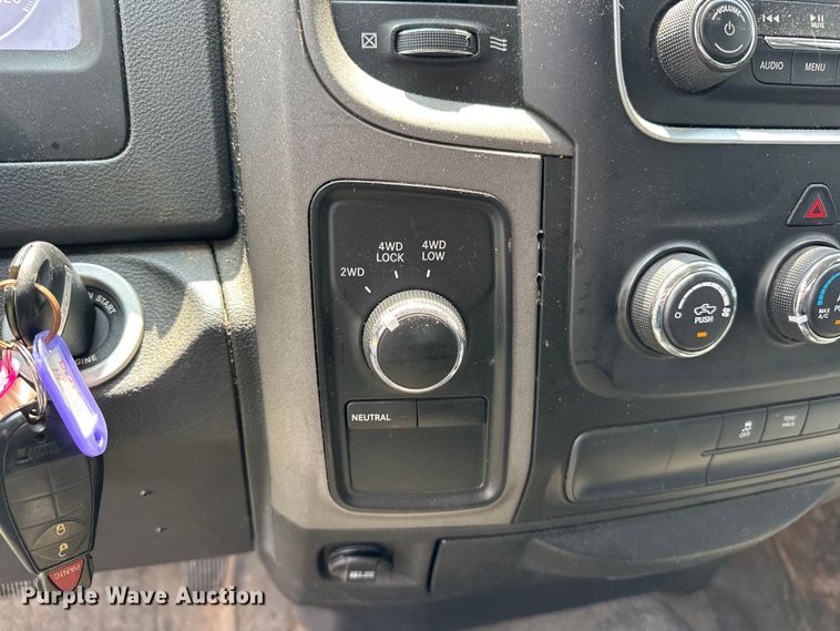 image for item NR9884 2014 Dodge  Ram 1500 Crew Cab pickup truck