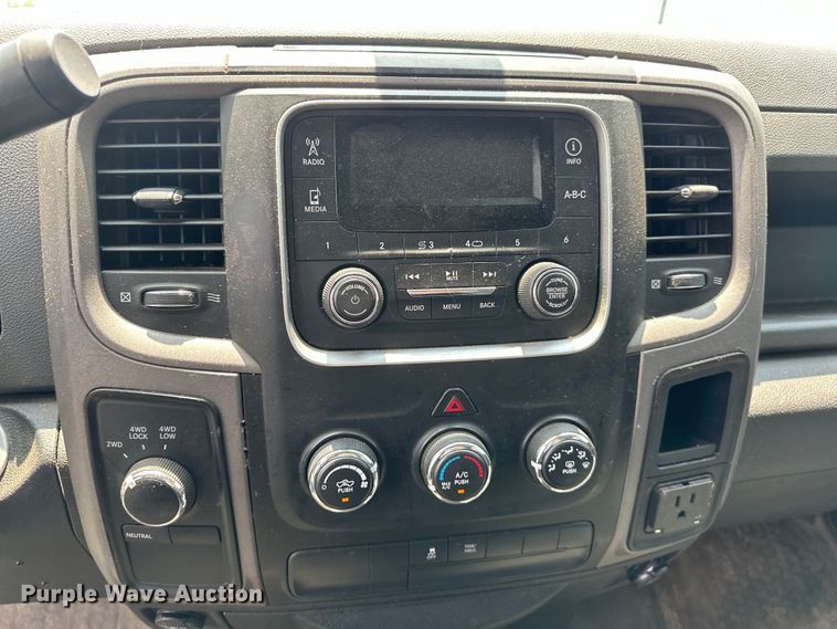 image for item NR9884 2014 Dodge  Ram 1500 Crew Cab pickup truck