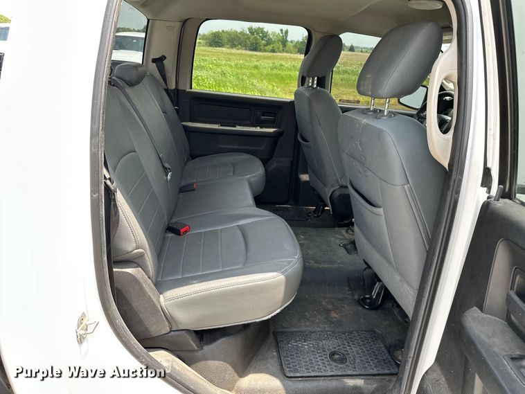 image for item NR9884 2014 Dodge  Ram 1500 Crew Cab pickup truck