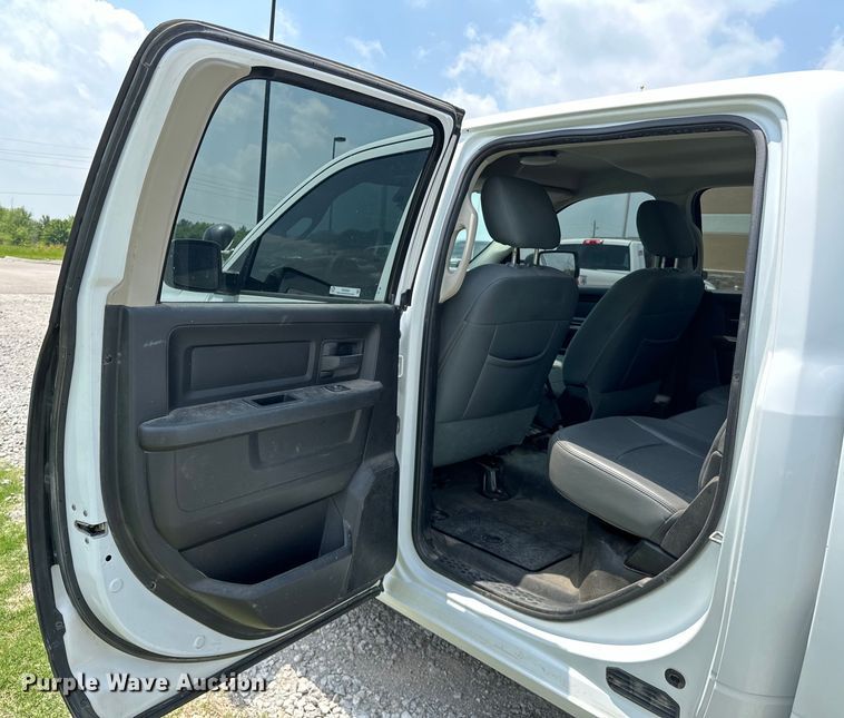 image for item NR9884 2014 Dodge  Ram 1500 Crew Cab pickup truck