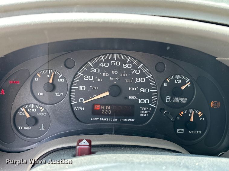 image for item NR9885 2002 Chevrolet  Astro  prisoner transport van