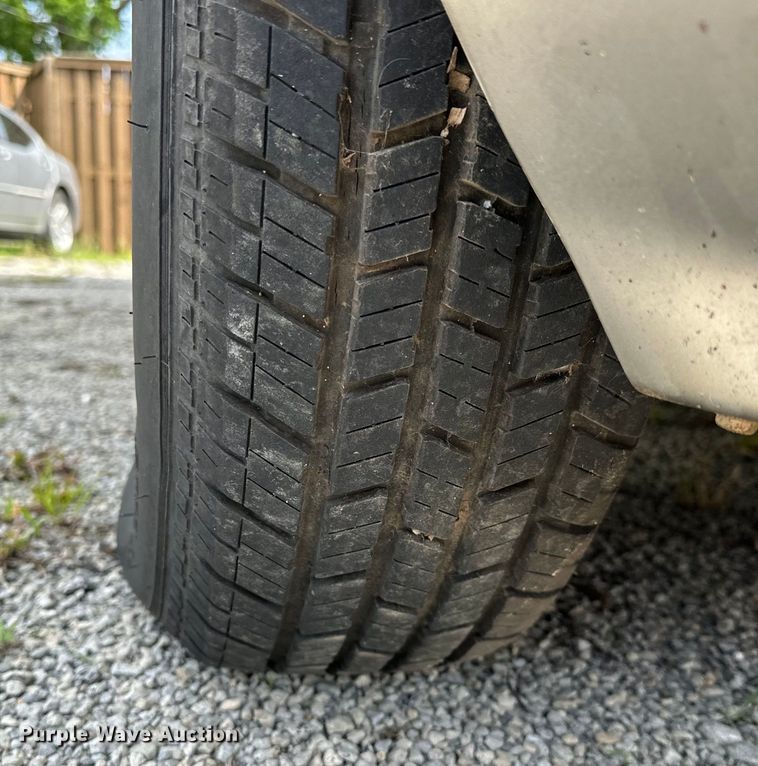 image for item NR9885 2002 Chevrolet  Astro  prisoner transport van