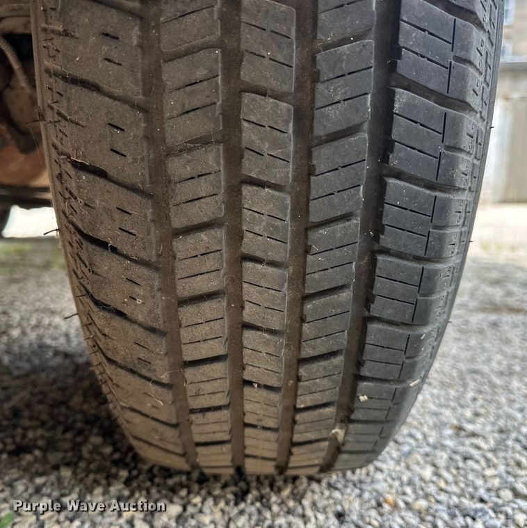 image for item NR9885 2002 Chevrolet  Astro  prisoner transport van