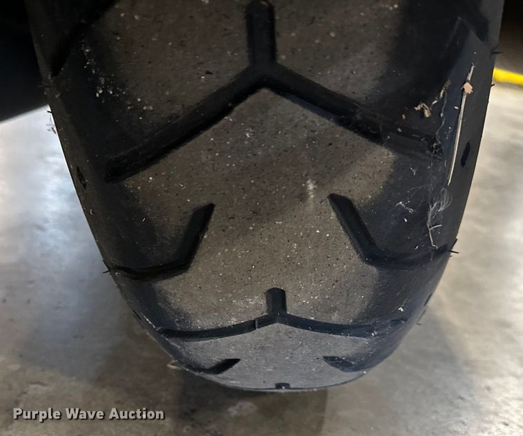 image for item NT9156 2013 Harley Davidson  Road King police  motorcycle