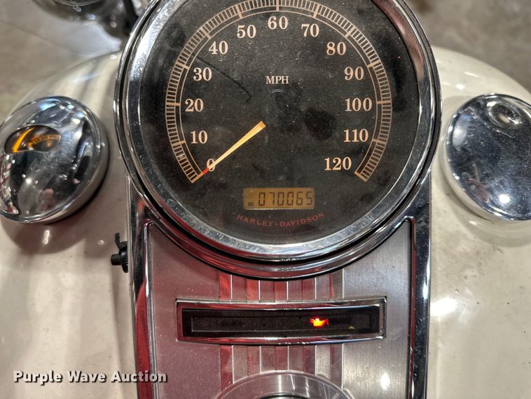 image for item NT9157 2012 Harley Davidson Road King Police  motorcycle