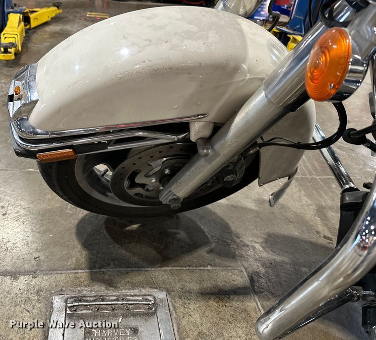 image for item NT9157 2012 Harley Davidson Road King Police  motorcycle