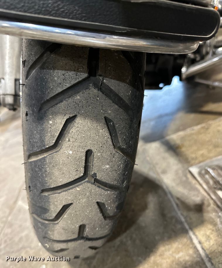 image for item NT9157 2012 Harley Davidson Road King Police  motorcycle