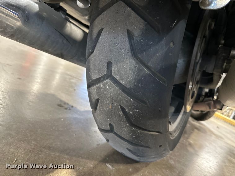 image for item NT9157 2012 Harley Davidson Road King Police  motorcycle