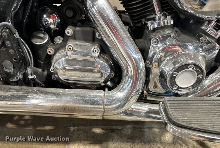 image for item NT9158 2014 Harley Davidson  Road King Police  motorcycle