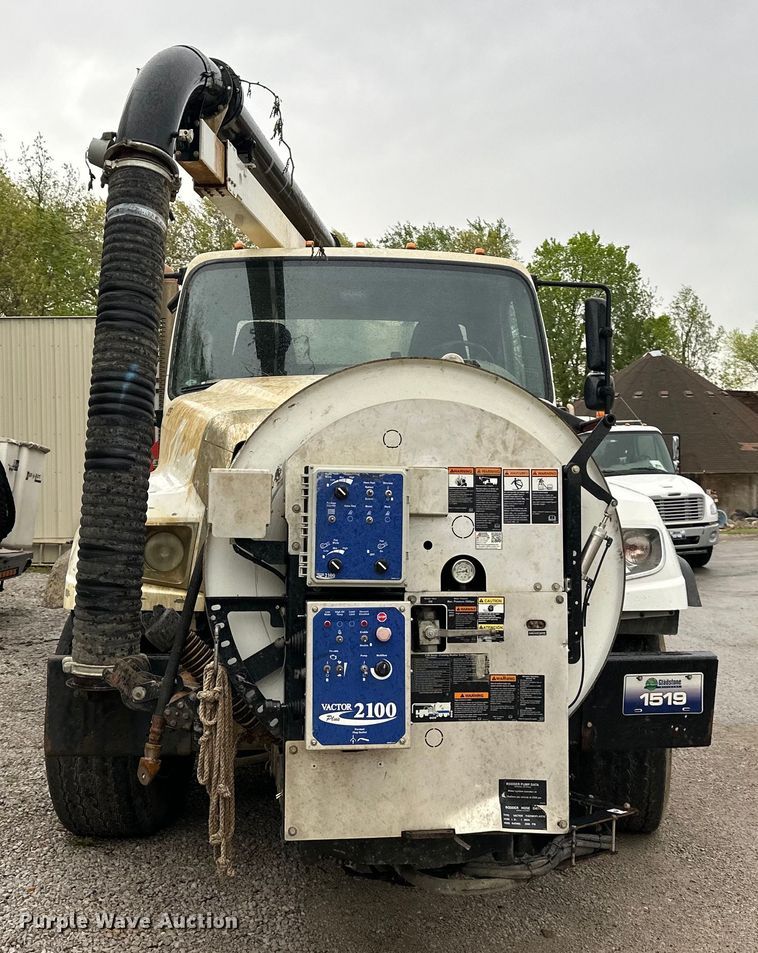 image for item NT9165 2016 Freightliner  114SD sewer jetter truck