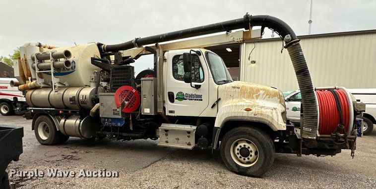 image for item NT9165 2016 Freightliner  114SD sewer jetter truck
